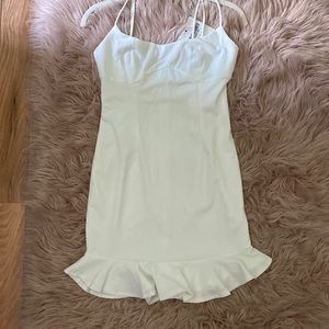 selfie leslie white summer dress!